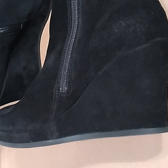 CARVELA LEATHER BOOTS BY KURT GEIGER - Picture 5 of 9